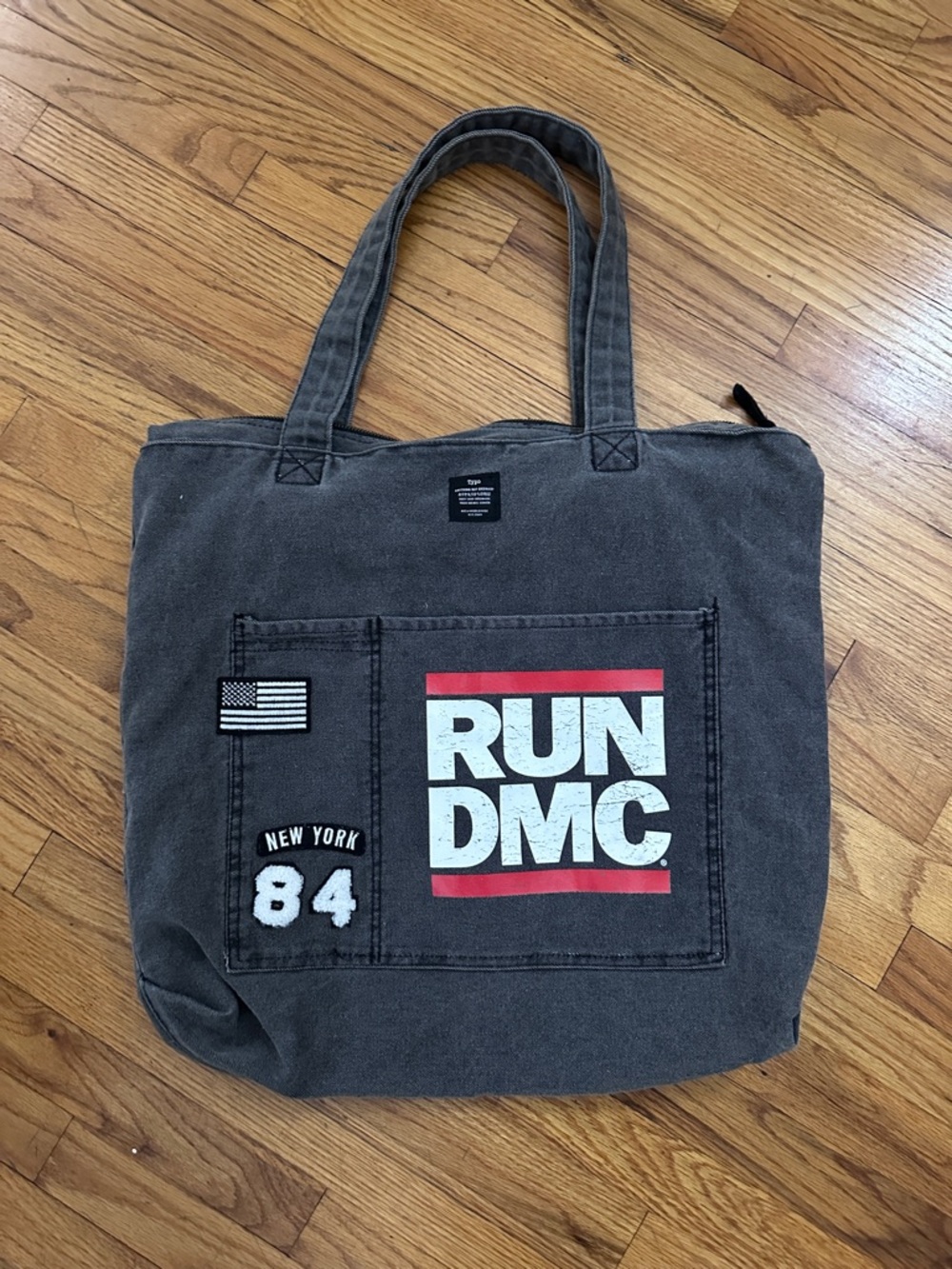 TYPO/RUN DMC COLLAB VINTAGE-STYLE LARGE GREY CANVAS TOTE BAG